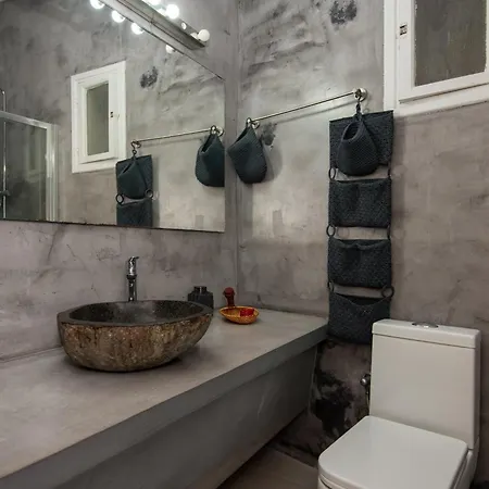 Beauty Downtown House * 扎金索斯镇